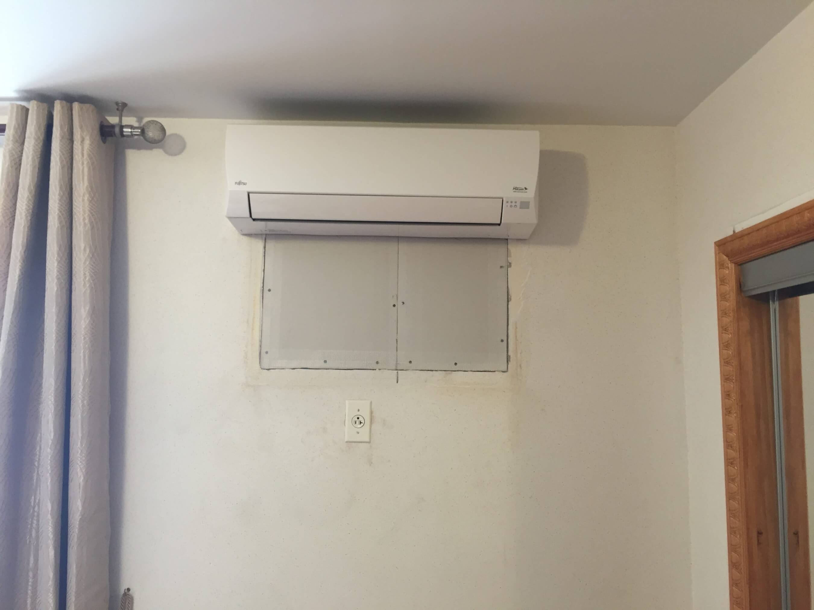 <h3>Installation Process<br>Removing old AC<h3>